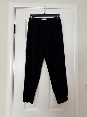 Aritzia Babaton Dexter Crepe Pull Up Trousers Cropped Black XS
